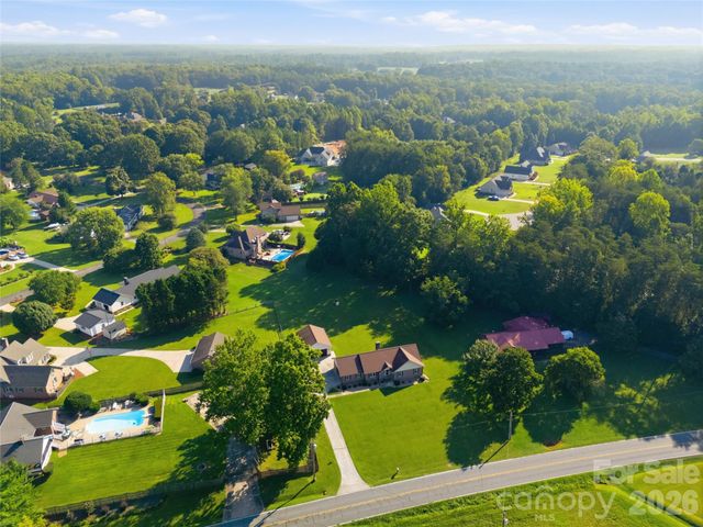 1035 Sides Road, Rockwell, NC 28138