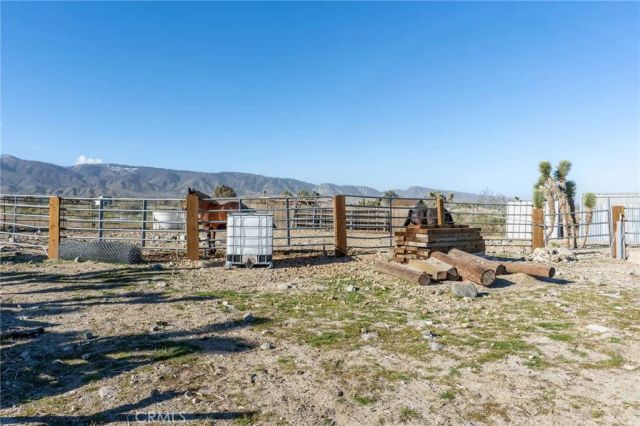 11074 Redwood, Pinon Hills, CA 92372