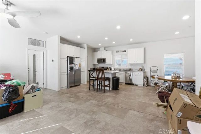 11074 Redwood, Pinon Hills, CA 92372