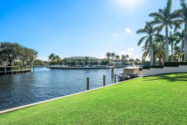 368 S Maya Palm Drive, Boca Raton, FL 33432