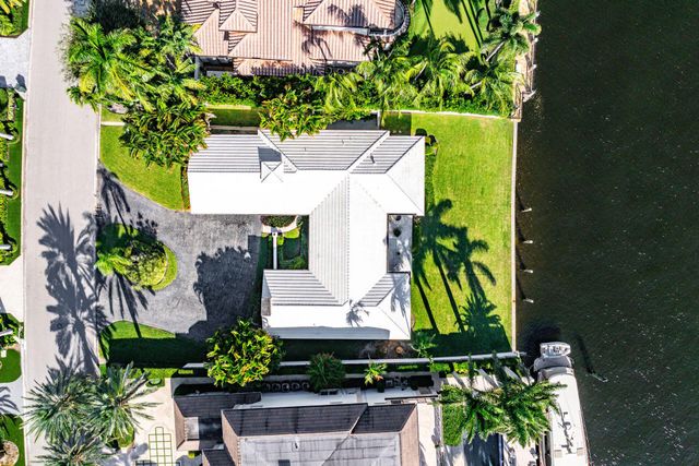 368 S Maya Palm Drive, Boca Raton, FL 33432