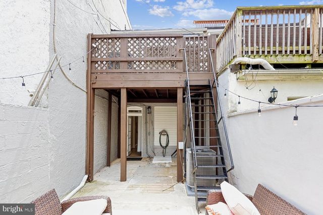 2106 FLEET ST, Baltimore, MD 21231