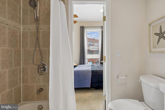 2106 FLEET ST, Baltimore, MD 21231