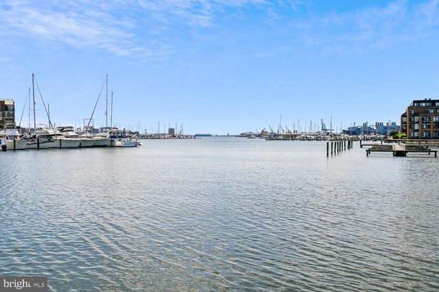 2106 FLEET ST, Baltimore, MD 21231