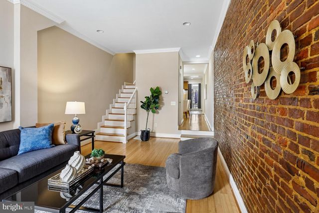 2106 FLEET ST, Baltimore, MD 21231