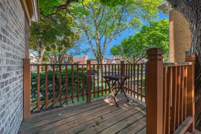 1701 N Rutherford Avenue, Chicago, IL 60707