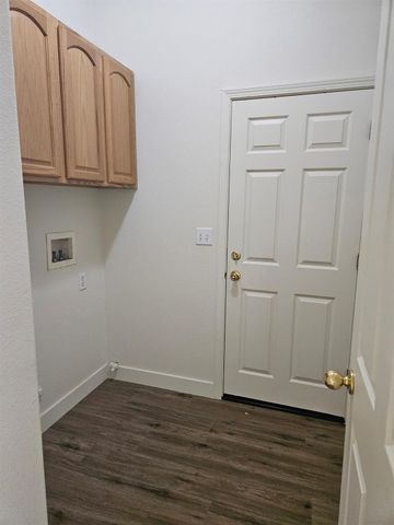 3308 Chandon Dr, Modesto, CA 95355