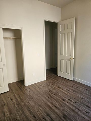 3308 Chandon Dr, Modesto, CA 95355