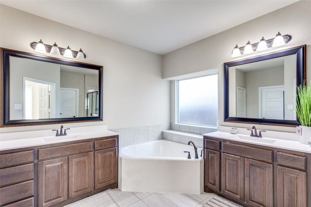 6829 Fire Dance Drive, Benbrook, TX 76126