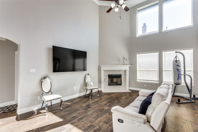 6829 Fire Dance Drive, Benbrook, TX 76126