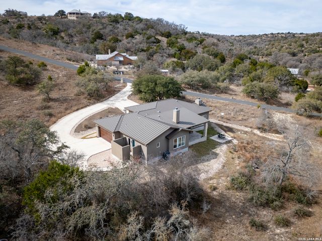 165 Antler Falls Run, Comfort, TX 78013