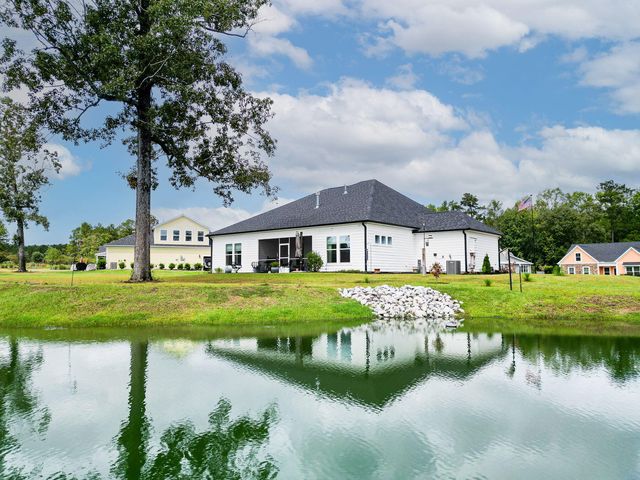 138 Twisted Oak Trail, Elloree, SC 29047