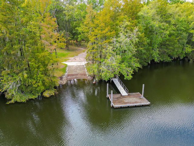 138 Twisted Oak Trail, Elloree, SC 29047