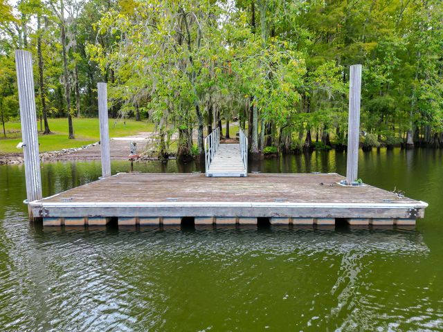 138 Twisted Oak Trail, Elloree, SC 29047