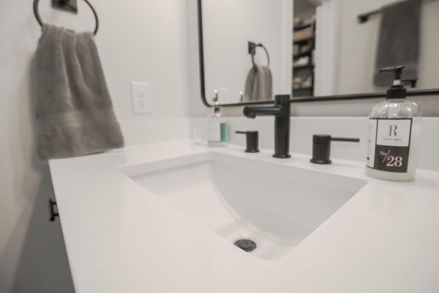 138 Twisted Oak Trail, Elloree, SC 29047