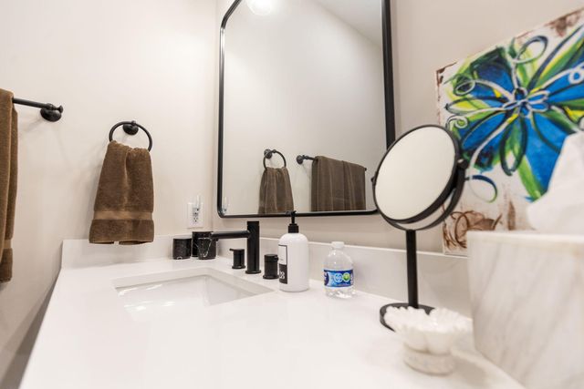 138 Twisted Oak Trail, Elloree, SC 29047