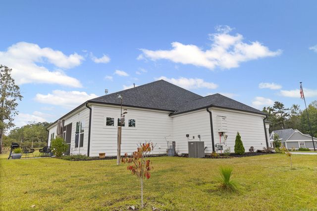 138 Twisted Oak Trail, Elloree, SC 29047