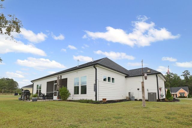 138 Twisted Oak Trail, Elloree, SC 29047