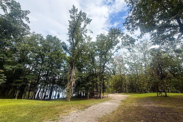 138 Twisted Oak Trail, Elloree, SC 29047