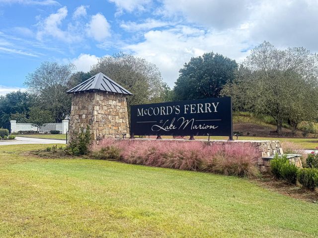 138 Twisted Oak Trail, Elloree, SC 29047