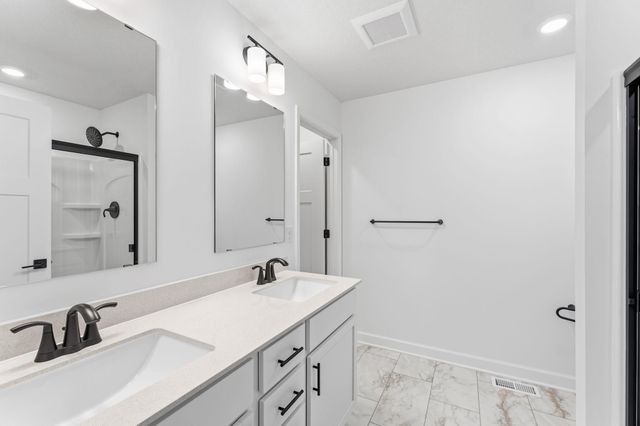 18548 Lincoln Street NW, Elk River, MN 55330