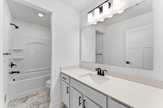 18548 Lincoln Street NW, Elk River, MN 55330