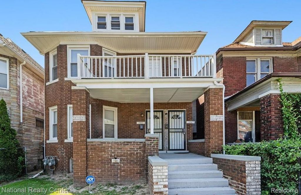 1045 Casgrain Street, Detroit, MI 48209