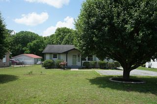149 Alsup Ln, La Vergne, TN 37086