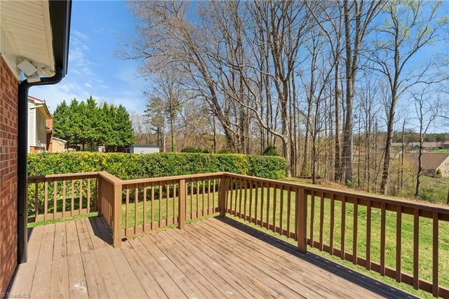 1505 Runabout Road, Pfafftown, NC 27040