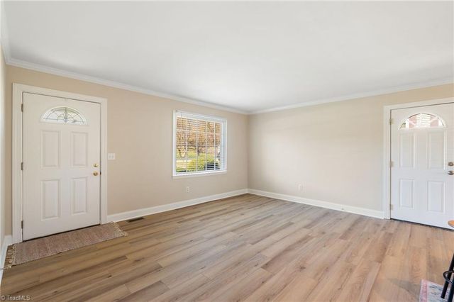 1505 Runabout Road, Pfafftown, NC 27040