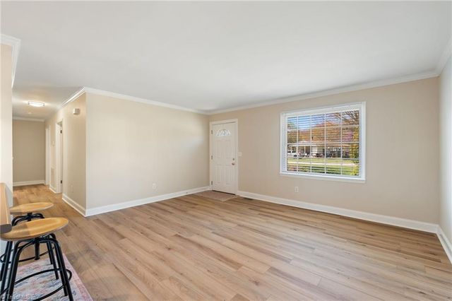 1505 Runabout Road, Pfafftown, NC 27040