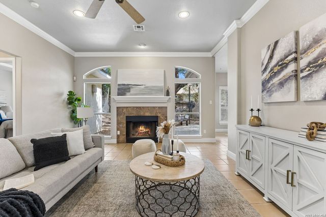 6542 Amber Oak, San Antonio, TX 78249