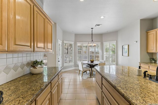 6542 Amber Oak, San Antonio, TX 78249