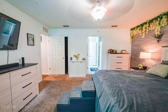 10060 BRADLEY Road, Jacksonville, FL 32246
