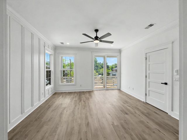 1906 Gumwood Boulevard, North Charleston, SC 29406