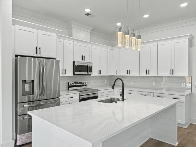 1906 Gumwood Boulevard, North Charleston, SC 29406