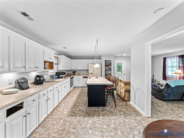 2305 Mosby Rd, Powhatan, VA 23139