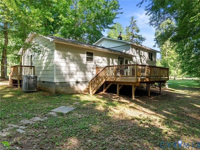 2305 Mosby Rd, Powhatan, VA 23139
