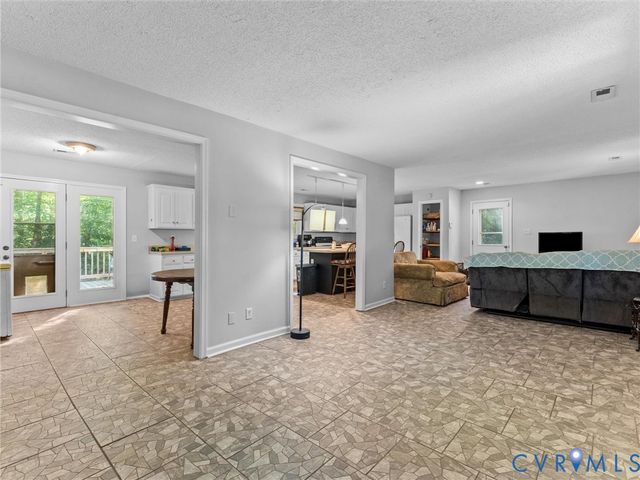 2305 Mosby Rd, Powhatan, VA 23139