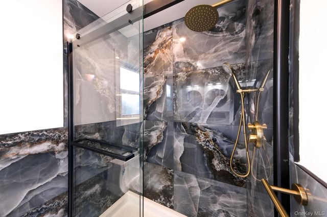 2 Polo Street, Dix Hills, NY 11746