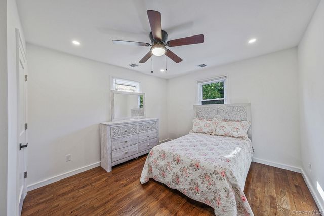 2 Polo Street, Dix Hills, NY 11746