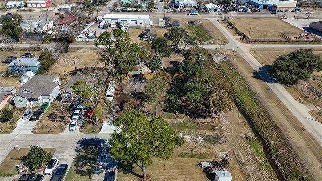 TBD Avenue G, Dickinson, TX 77532