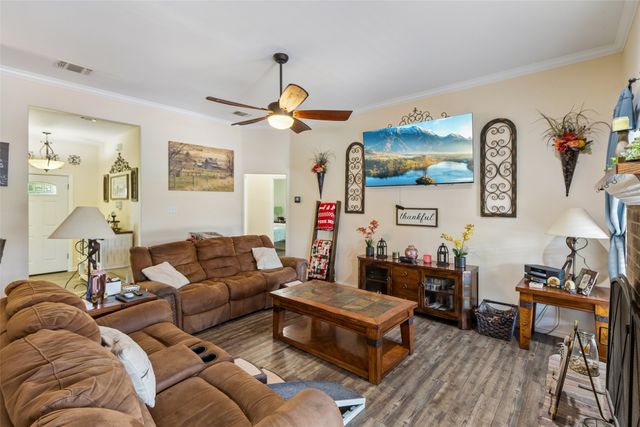 107 Blue Ribbon Trail, Weatherford, TX 76087