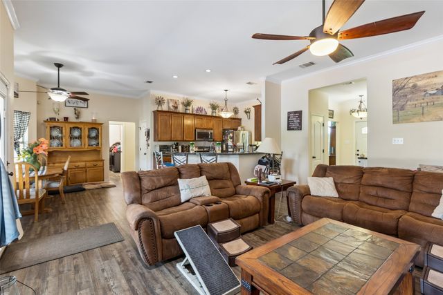 107 Blue Ribbon Trail, Weatherford, TX 76087