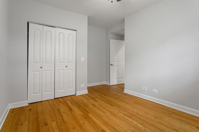 7359 N Ashland Boulevard G, Chicago, IL 60626