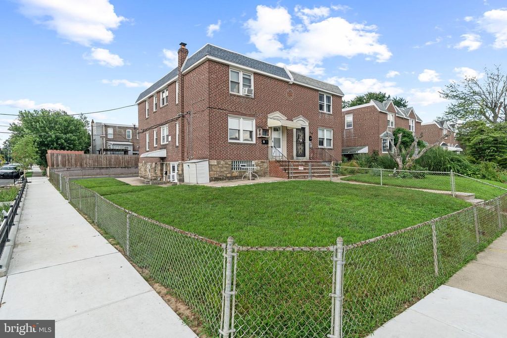 4201 SHEFFIELD AVE, Philadelphia, PA 19136