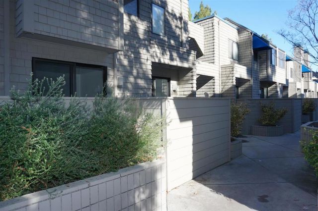 1031 Foxchase Drive, San Jose, CA 95123