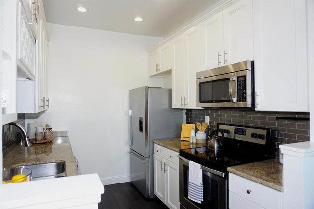 1031 Foxchase Drive, San Jose, CA 95123