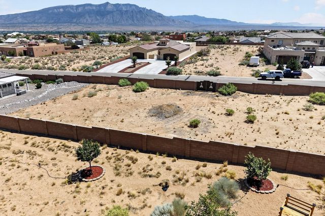 3307 Icarian Court NE, Rio Rancho, NM 87144