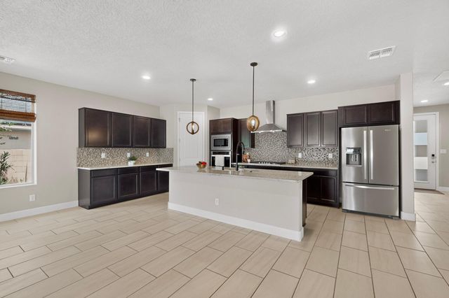 3307 Icarian Court NE, Rio Rancho, NM 87144